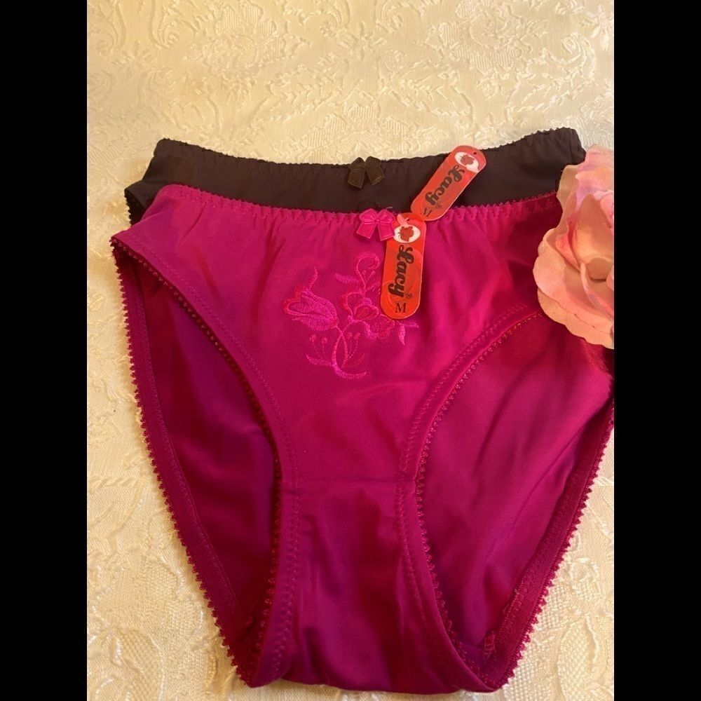🥀Lacy assorted embroidery Floral print Panties M